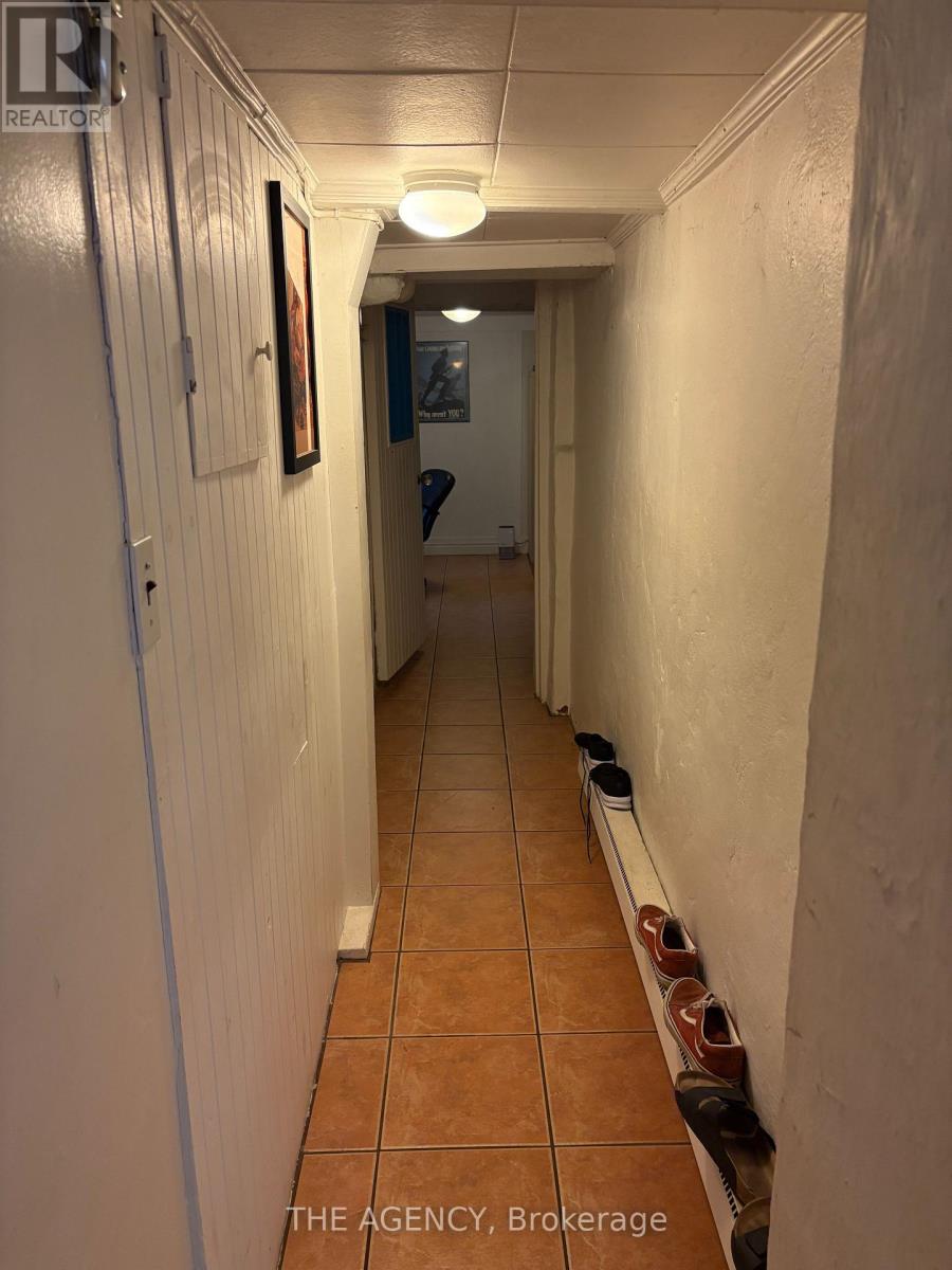 Basement - 43 Indian Road Crescent, Toronto, Ontario  N6P 2E9 - Photo 3 - W12718094