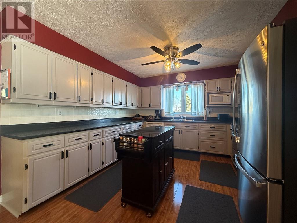 162 15th Sideroad E, Manitoulin Island, Ontario  P0P 2C0 - Photo 3 - 2126200