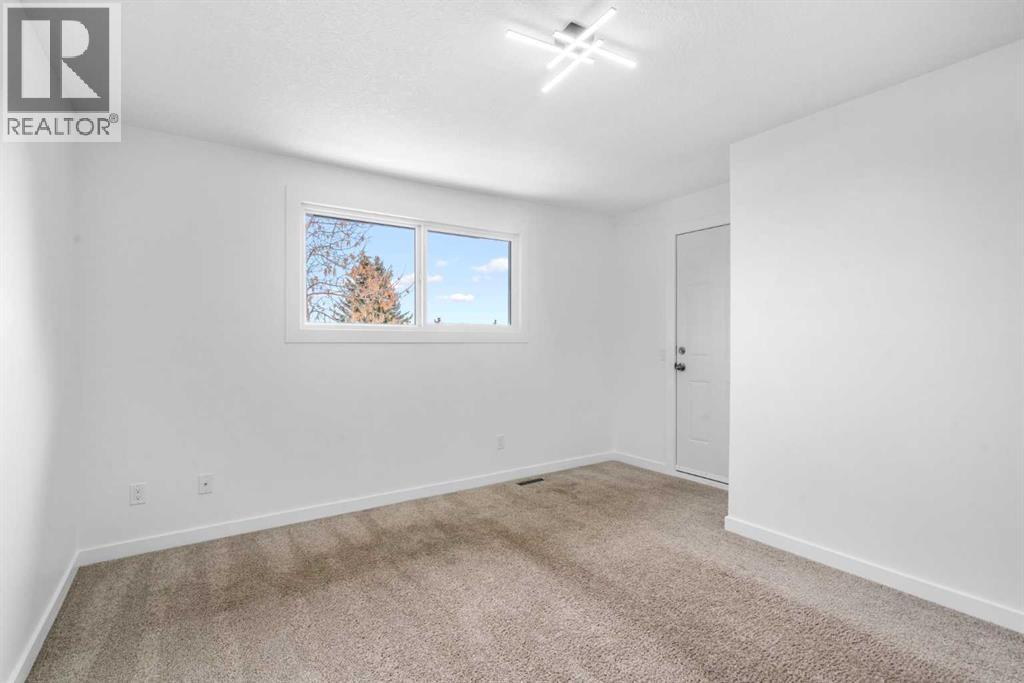 10, 1055 72 Avenue Nw, Calgary, Alberta  T2K 5S4 - Photo 19 - A2273345