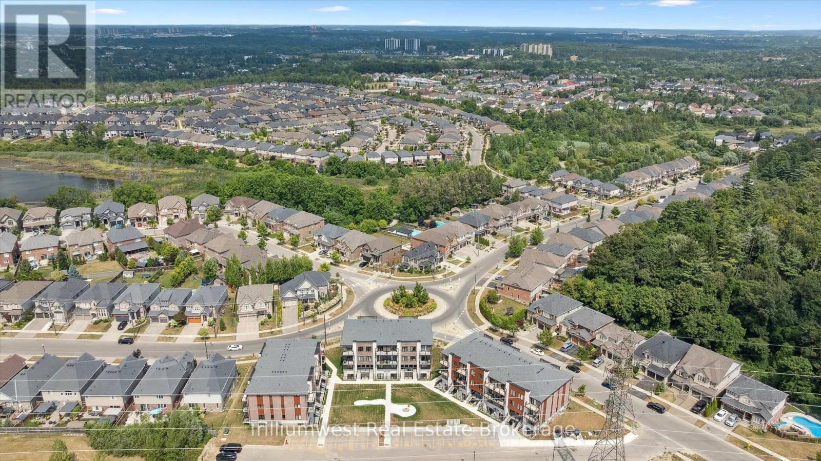 34 - 10 South Creek Drive, Kitchener, Ontario N2R 1N3 - Photo 25 - X12728548