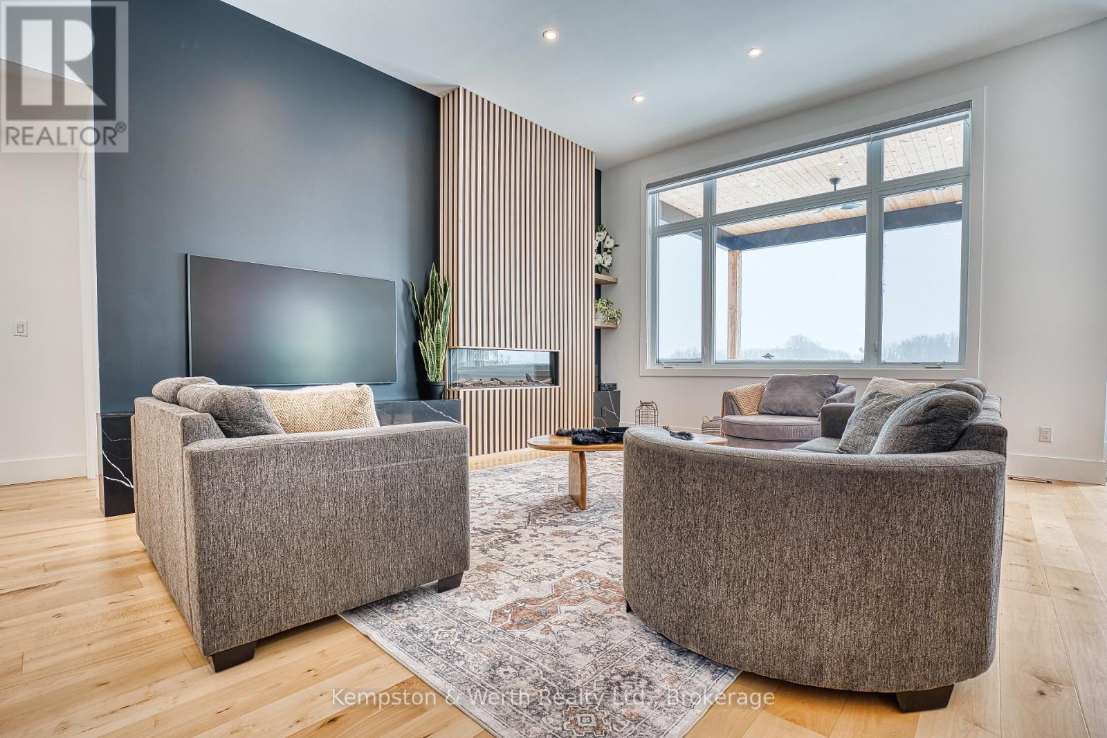 1034 Walton Avenue N, North Perth (Wallace), Ontario  N4W 3S2 - Photo 36 - X12728558