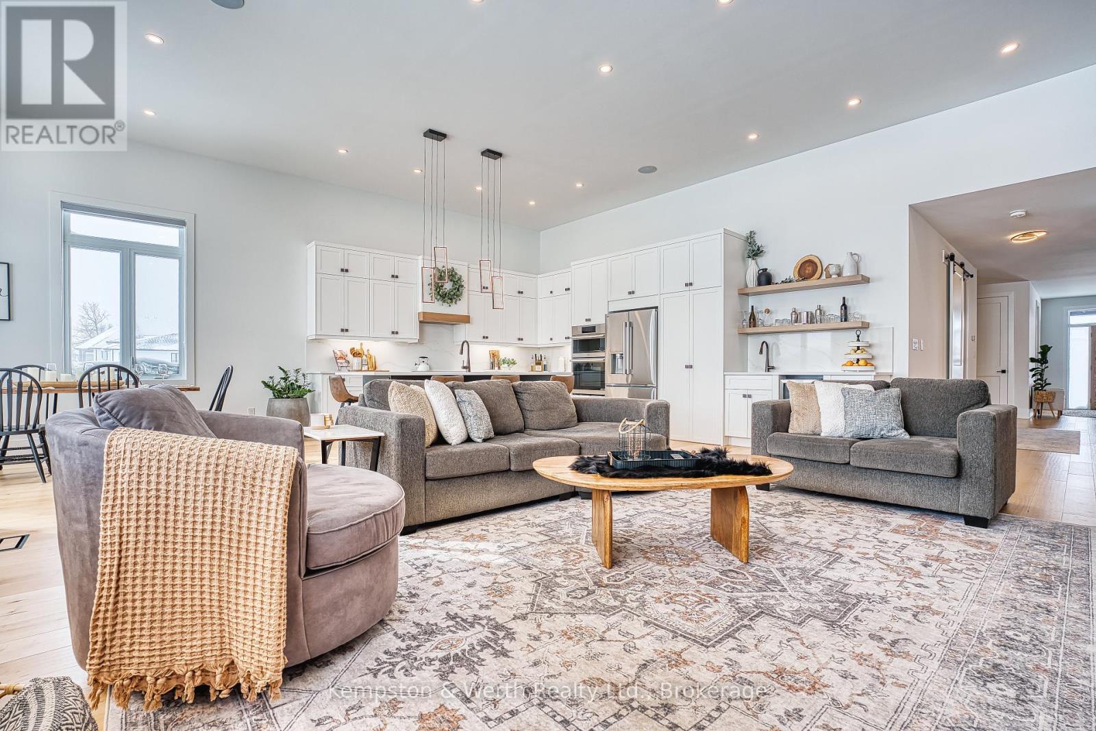 1034 Walton Avenue N, North Perth (Wallace), Ontario  N4W 3S2 - Photo 37 - X12728558