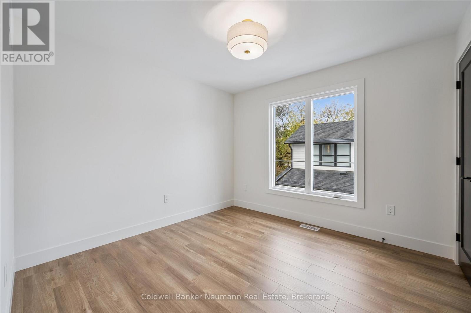 126 Oxford Street, Guelph, Ontario  N1H 2M7 - Photo 24 - X12728584