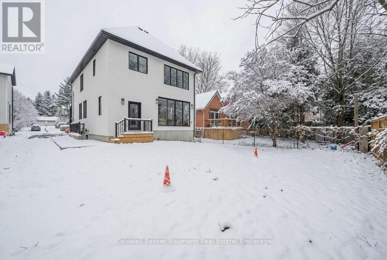 126 Oxford Street, Guelph, Ontario  N1H 2M7 - Photo 35 - X12728584