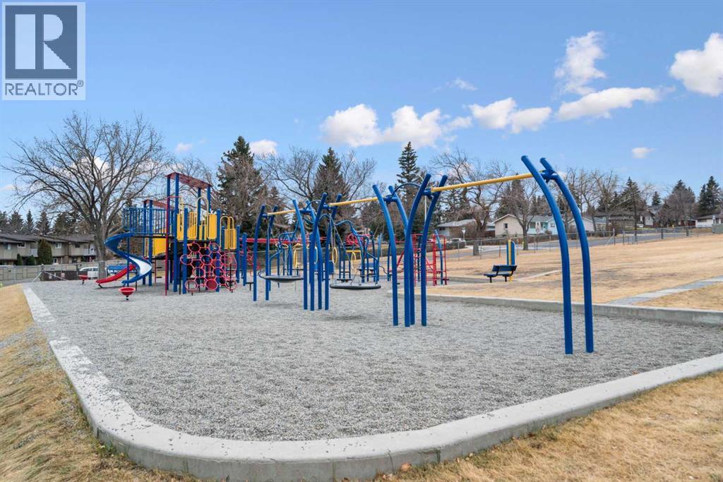 10, 1055 72 Avenue Nw, Calgary, Alberta  T2K 5S4 - Photo 35 - A2273345