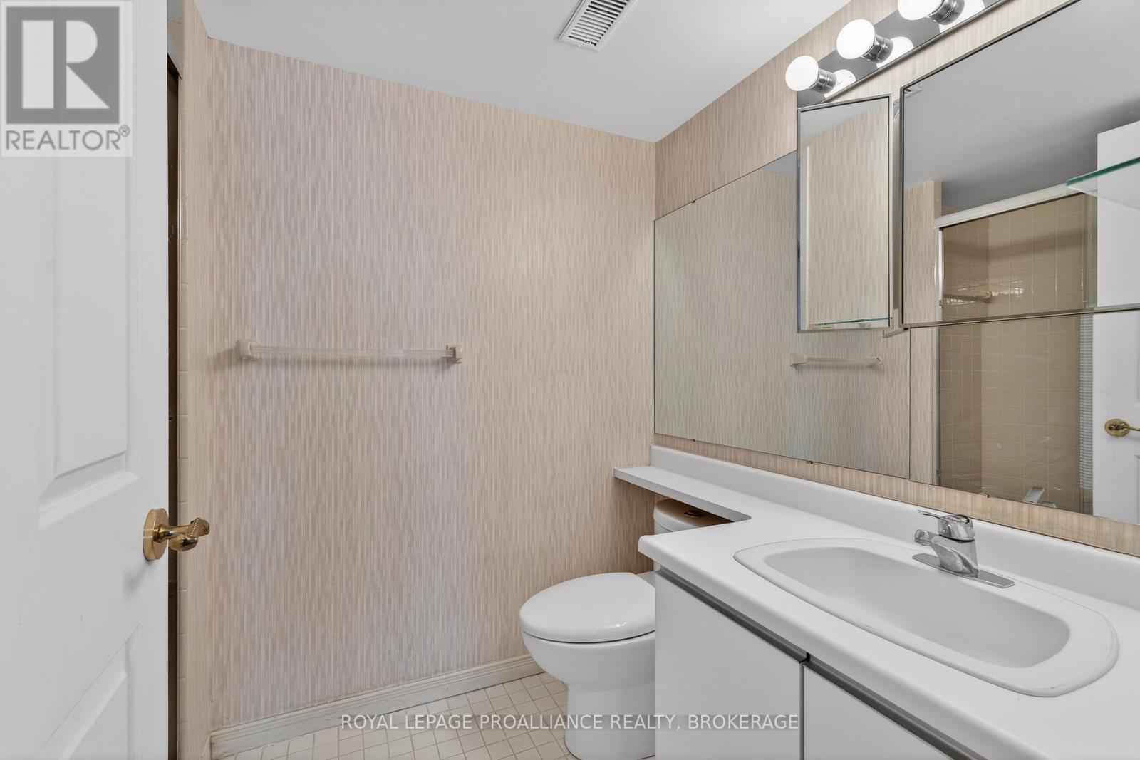 1006 - 257 Bath Road, Kingston, Ontario  K7M 7T3 - Photo 19 - X12728556