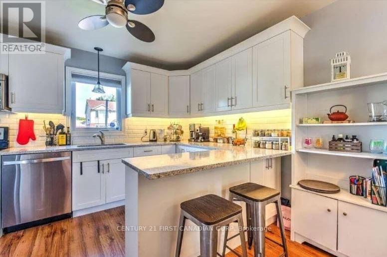 15 - 511 Admiral Drive, London East, Ontario  N5V 4R4 - Photo 5 - X12728564