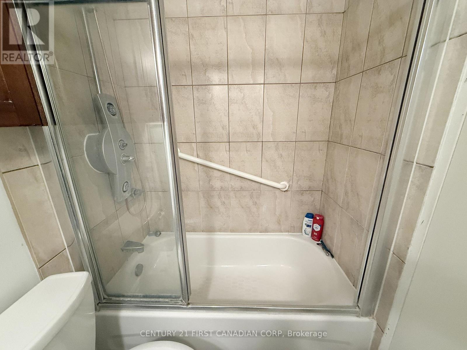 2405 - 389 Dundas Street, London East, Ontario  N6B 3L5 - Photo 8 - X12728580