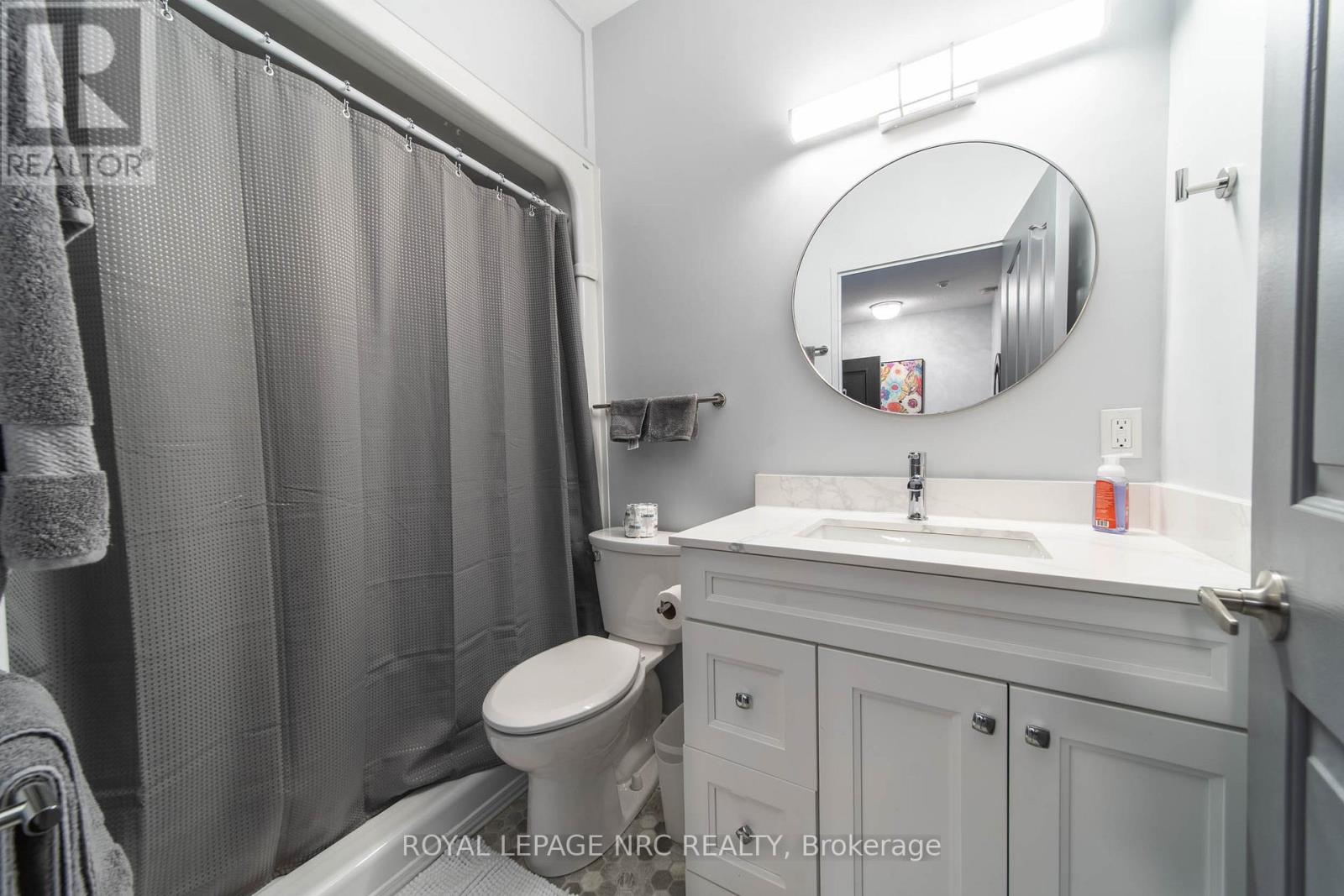 418 - 8111 Forest Glen Drive, Niagara Falls (Mt. Carmel), Ontario  L2H 2Y7 - Photo 14 - X12728590