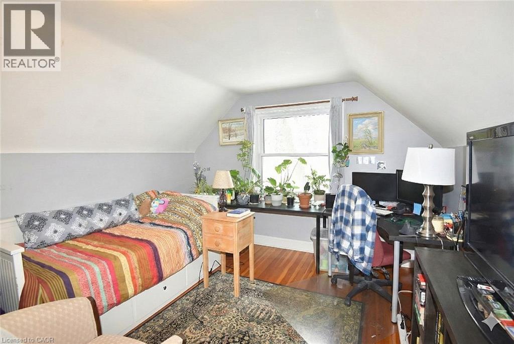 36 Kipling Road, Hamilton, Ontario  L8S 3X3 - Photo 14 - 40799451