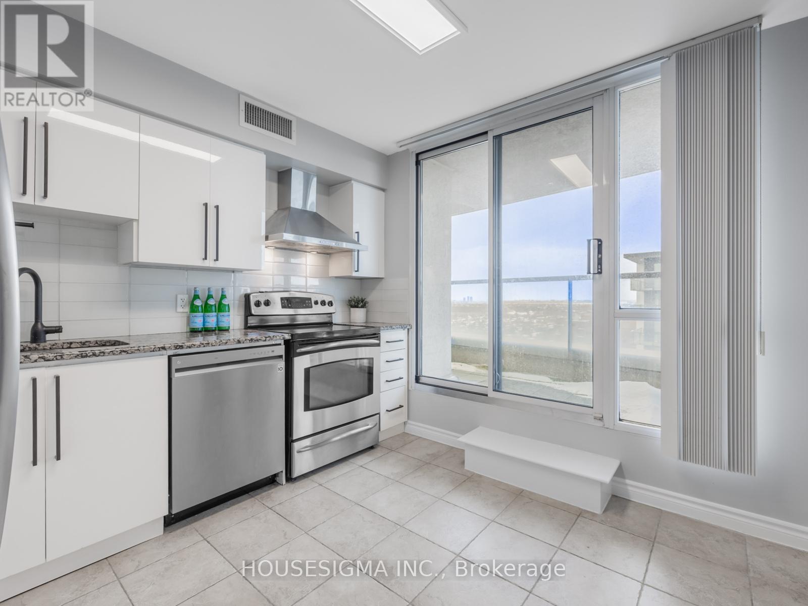 3802 - 18 Spring Garden Avenue, Toronto, Ontario  M2N 7M2 - Photo 9 - C12728542