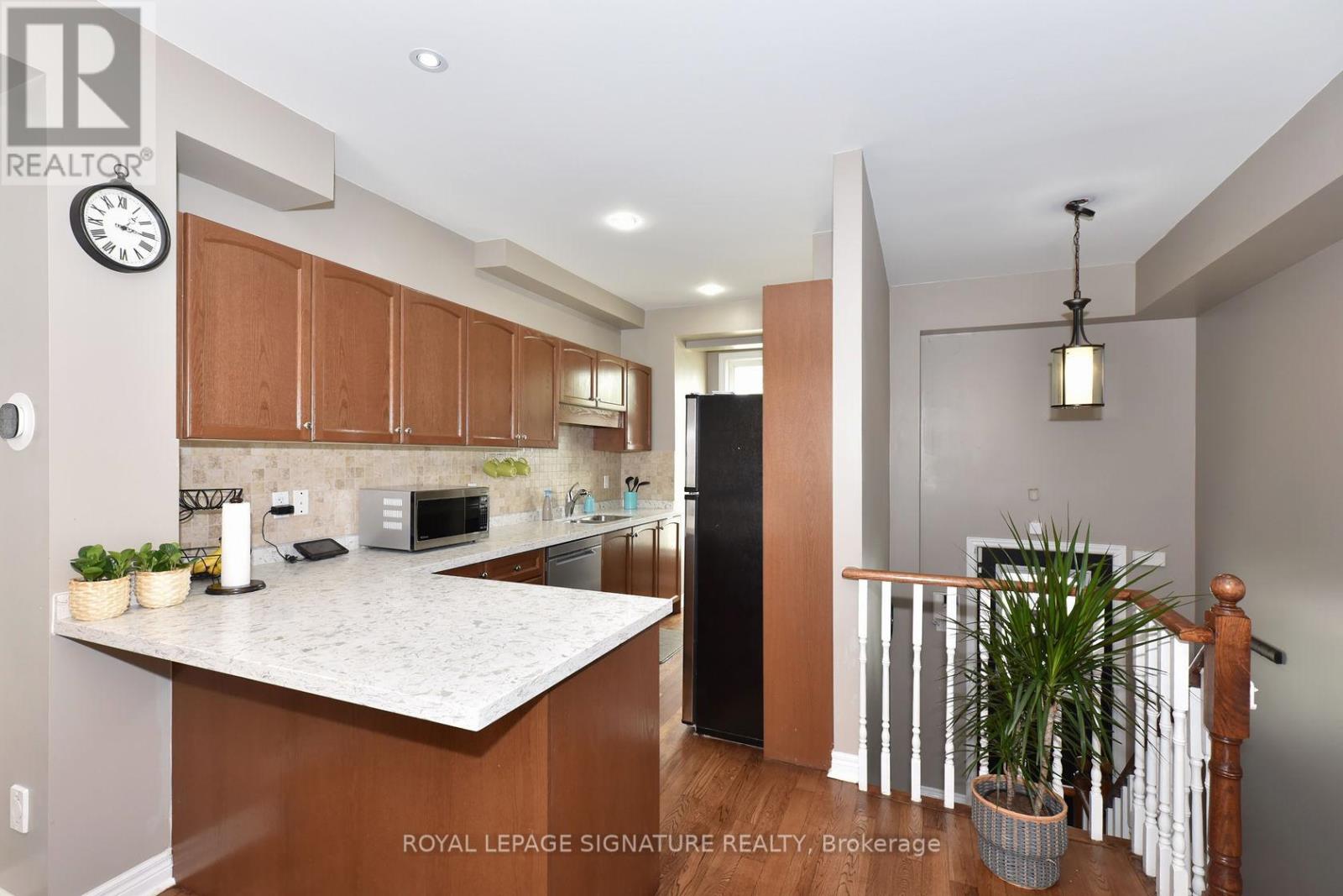 3775 A St. Clair Avenue, Toronto, Ontario  M1M 1V1 - Photo 4 - E12728576