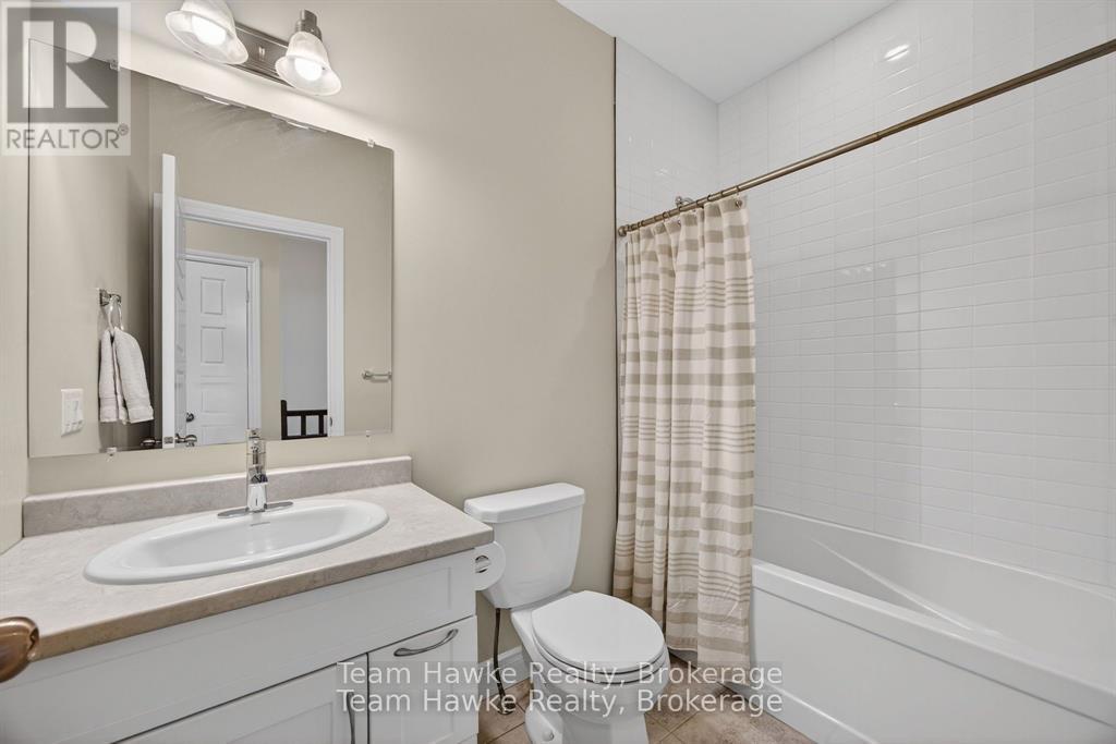 26 Sheppard Drive, Tay, Ontario  L0K 2A0 - Photo 24 - S12647820