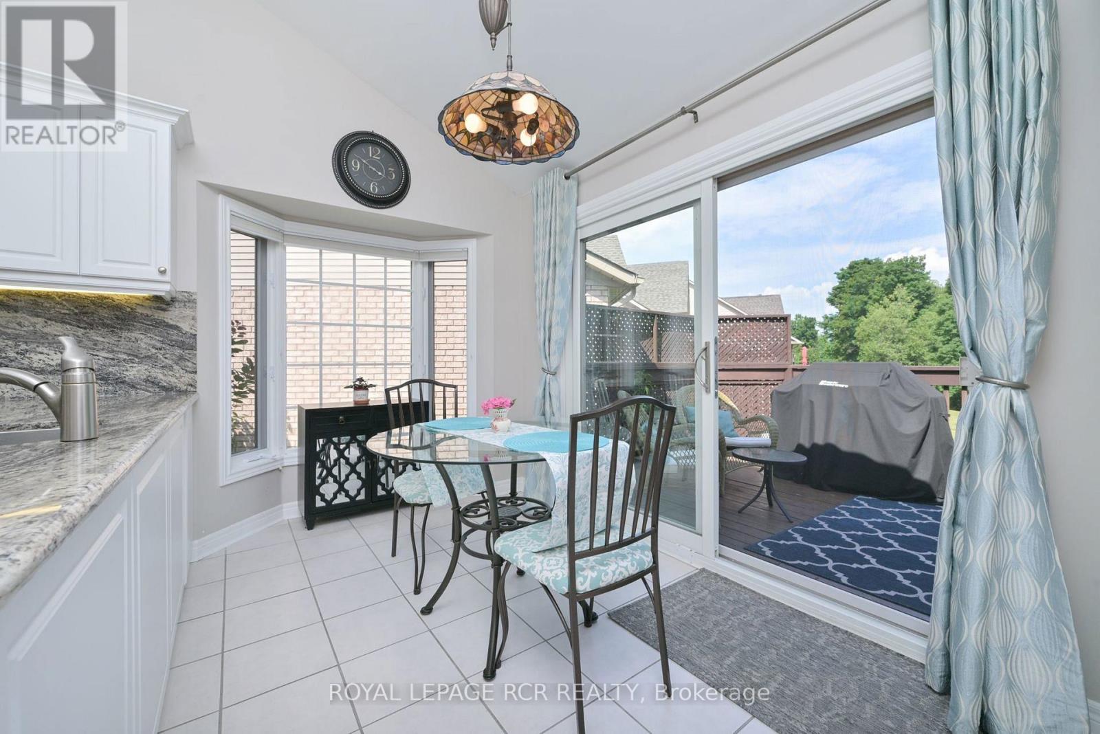 43 Bella Vista Trail, New Tecumseth, Ontario  L9R 2C7 - Photo 6 - N12728568