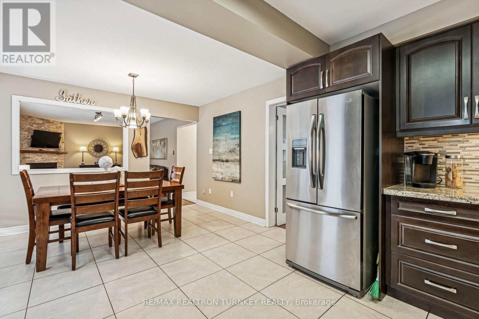 618 Ponting Place, Newmarket, Ontario  L3X 1T4 - Photo 15 - N12718066