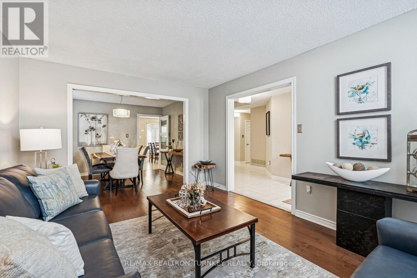 618 Ponting Place, Newmarket, Ontario  L3X 1T4 - Photo 10 - N12718066