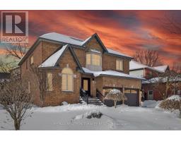 618 PONTING PLACE, Newmarket, Ontario