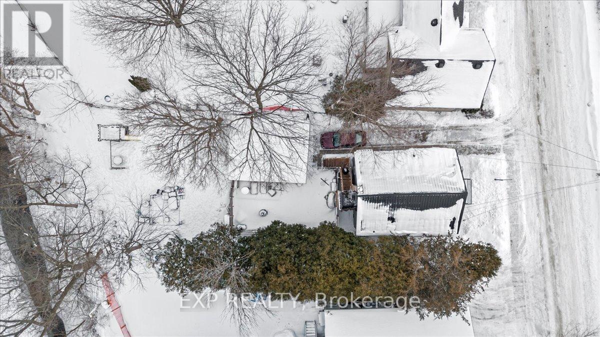 18 Delhi Street, Brockville, Ontario  K6V 4H3 - Photo 36 - X12710114