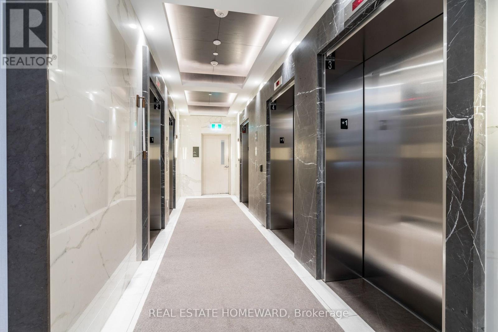 7 Mabelle Avenue, Toronto, Ontario  M9A 0C9 - Photo 11 - W12728532