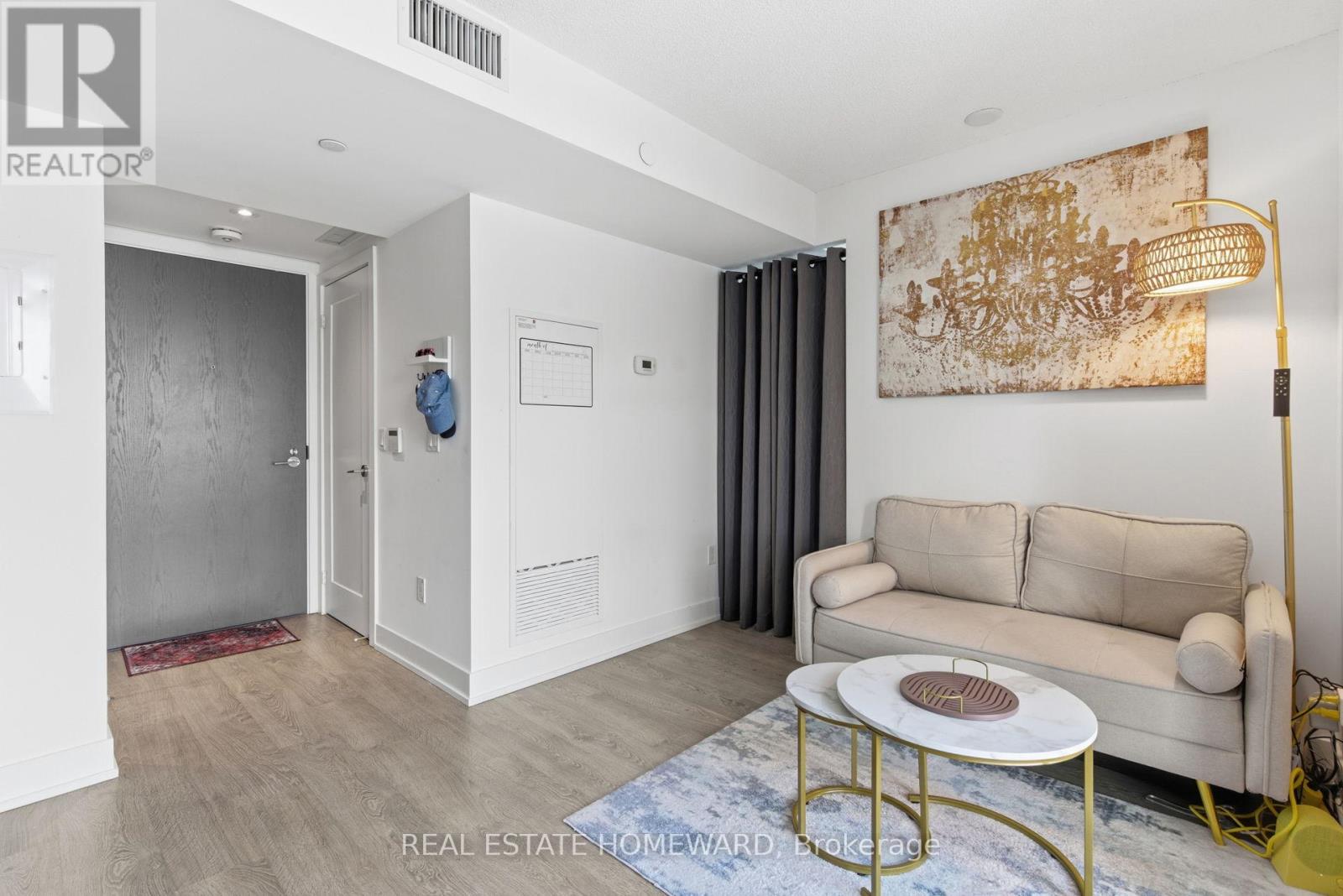 7 Mabelle Avenue, Toronto, Ontario  M9A 0C9 - Photo 20 - W12728532