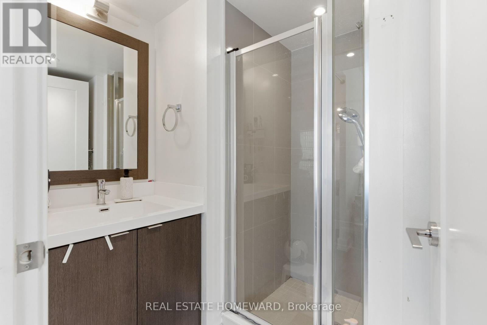 7 Mabelle Avenue, Toronto, Ontario  M9A 0C9 - Photo 26 - W12728532