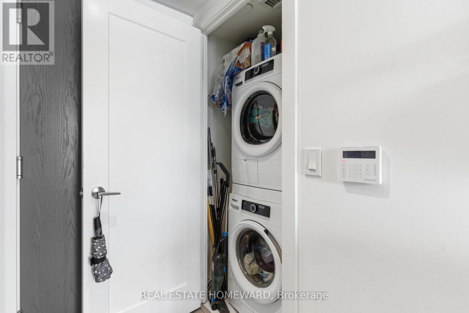 7 Mabelle Avenue, Toronto, Ontario  M9A 0C9 - Photo 27 - W12728532