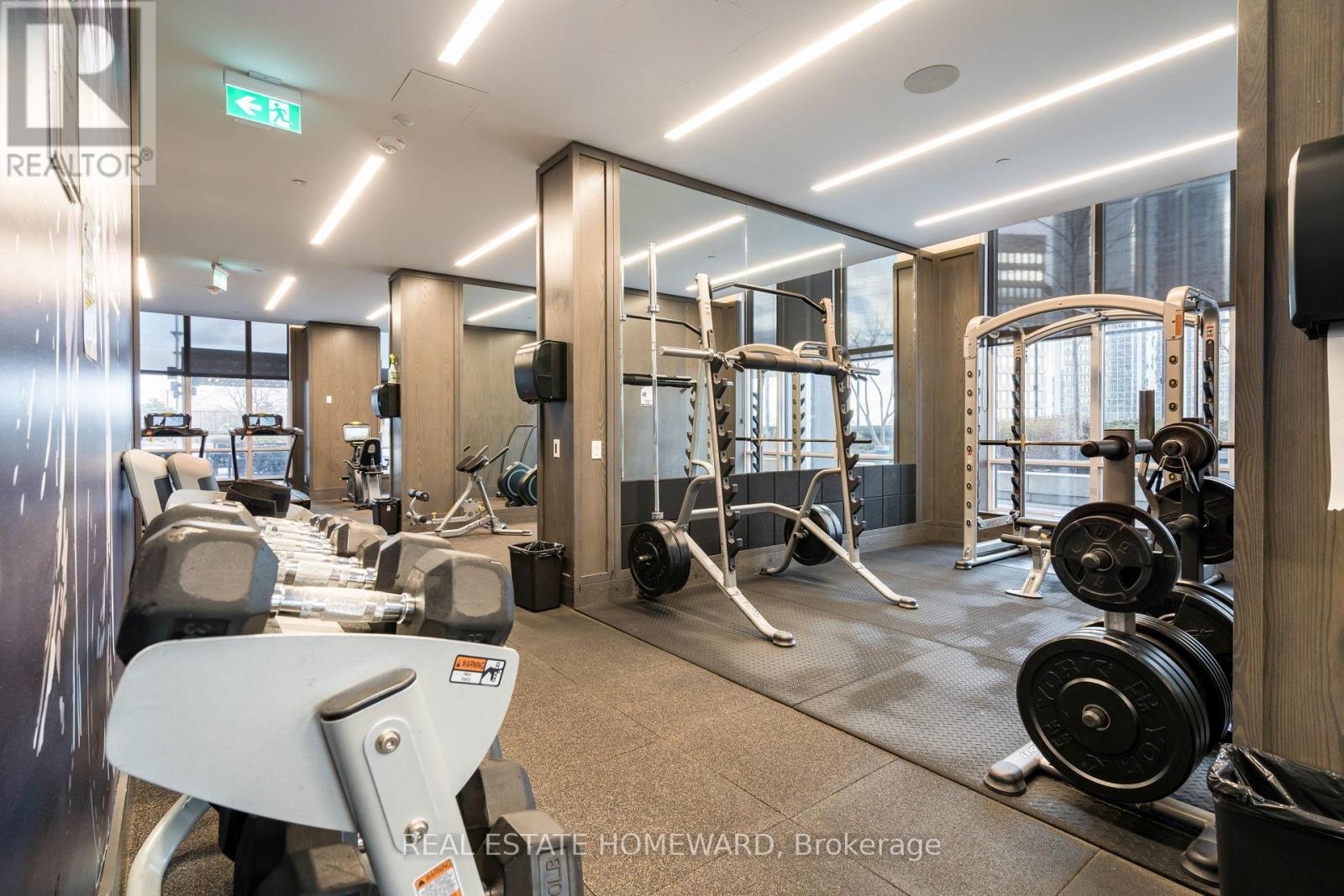 7 Mabelle Avenue, Toronto, Ontario  M9A 0C9 - Photo 30 - W12728532