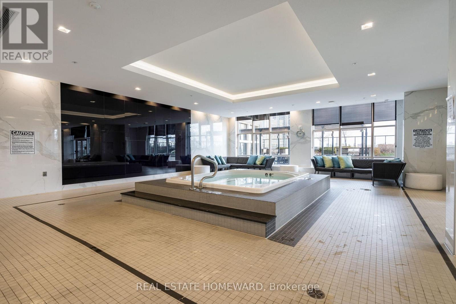 7 Mabelle Avenue, Toronto, Ontario  M9A 0C9 - Photo 31 - W12728532