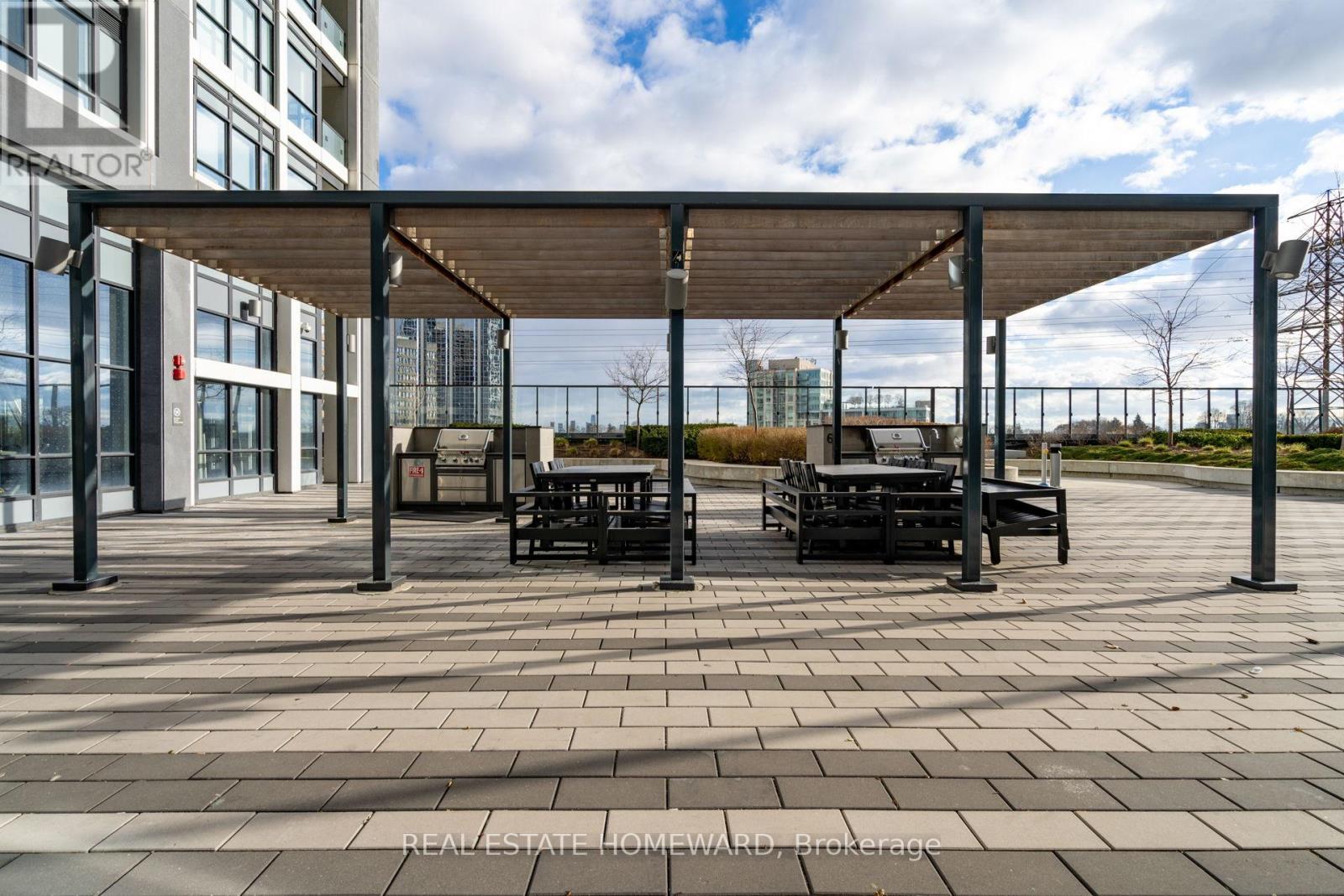 7 Mabelle Avenue, Toronto, Ontario  M9A 0C9 - Photo 46 - W12728532