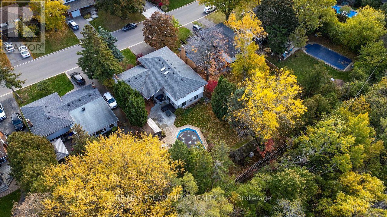 5119 Cherryhill Crescent, Burlington, Ontario  L7L 4B8 - Photo 46 - W12728572