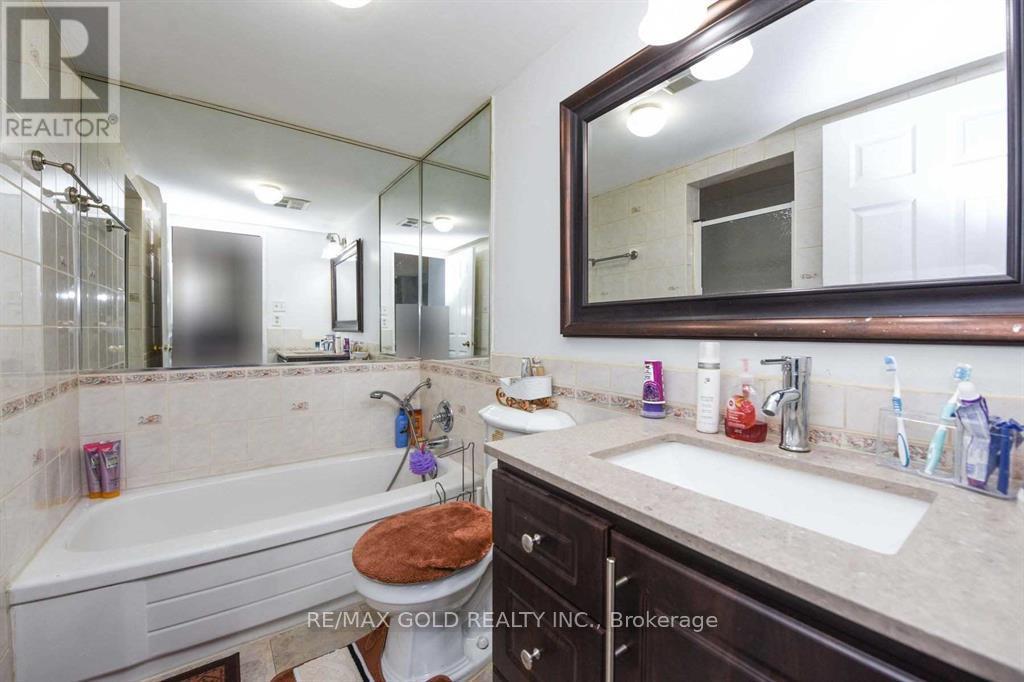 704 - 5 Lisa Street, Brampton, Ontario  L6T 4T4 - Photo 24 - W12728574