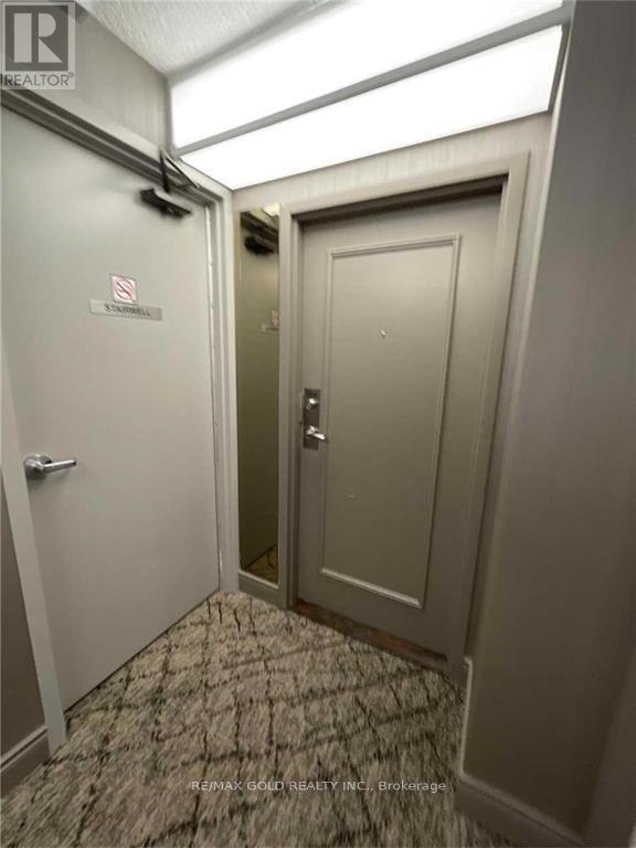 704 - 5 Lisa Street, Brampton, Ontario  L6T 4T4 - Photo 6 - W12728574