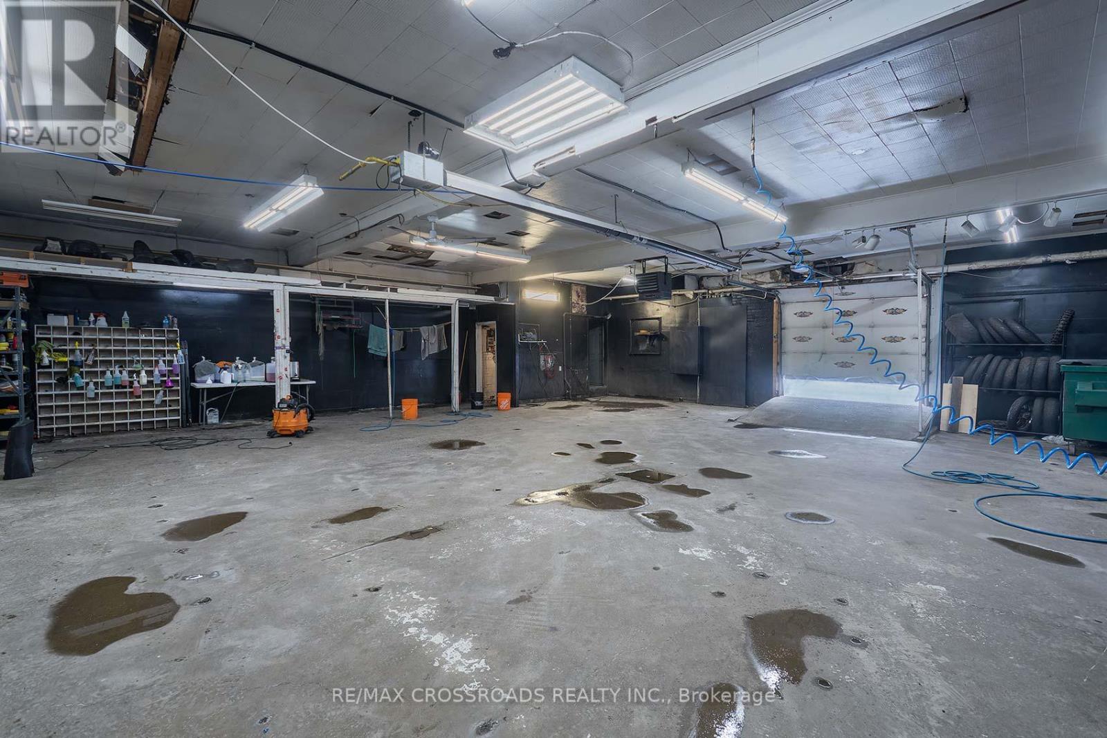 2230 Kingston Road, Toronto, Ontario  M1N 1T9 - Photo 15 - E12721236