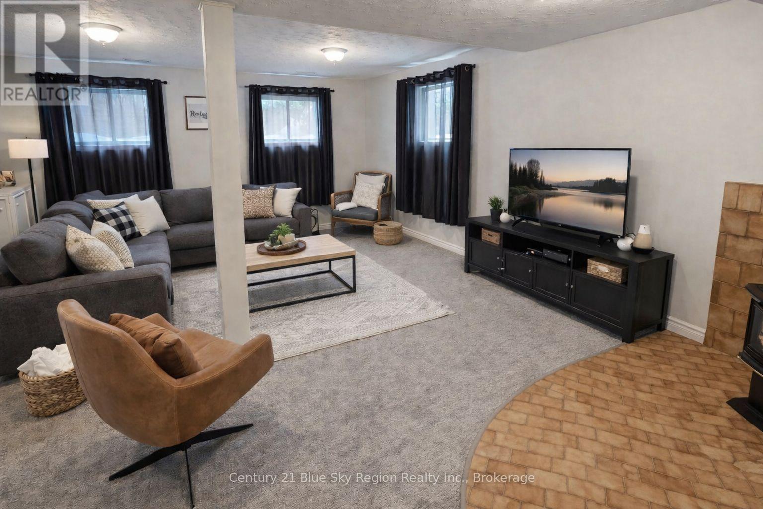 36 Nichols Street, Callander, Ontario  P0H 1H0 - Photo 28 - X12728692