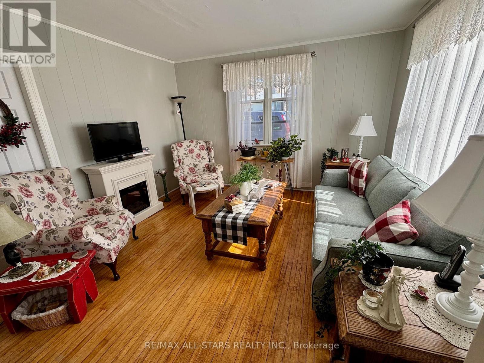 764 Regional Highway 47, Uxbridge, Ontario  L9P 1R3 - Photo 7 - N12381729