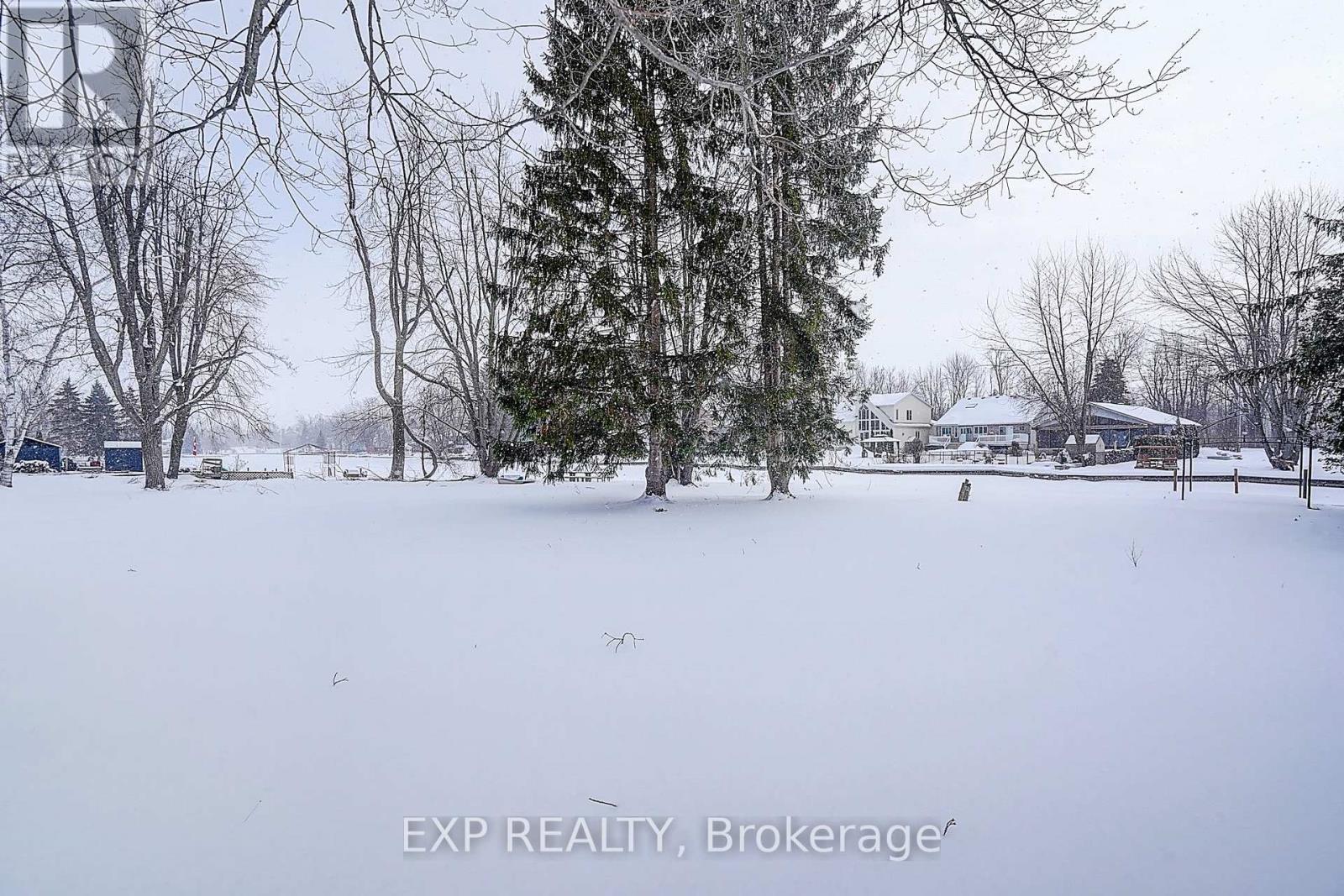 31a Ridge Avenue, Ramara, Ontario  L0K 1B0 - Photo 10 - S12724194