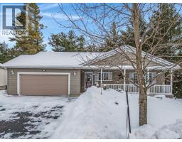 121 BUSHMILL Circle, Freelton, Ontario