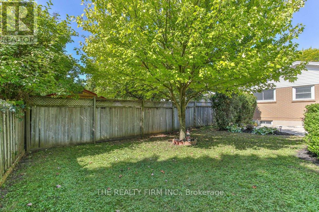 56 Toulon Crescent, London East, Ontario  N5V 1J5 - Photo 45 - X12728600