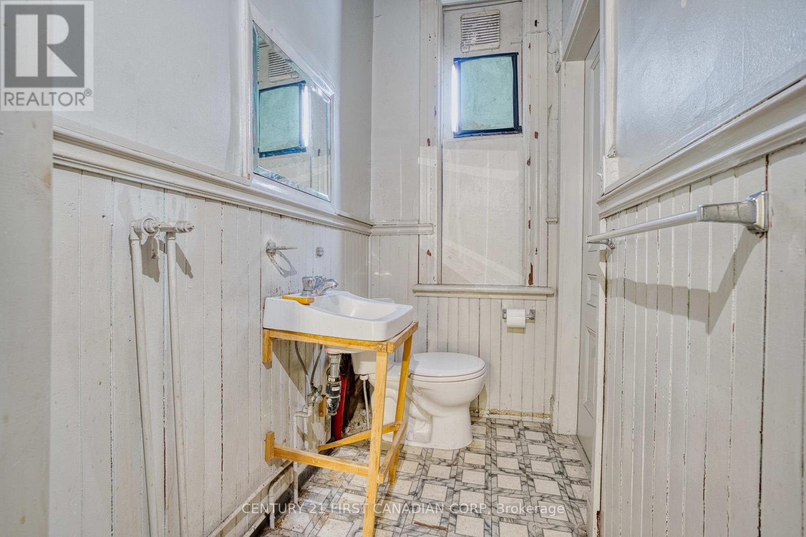 Unit#1-2 - 432 Clarence Street, London East, Ontario  N6A 3M8 - Photo 12 - X12728740