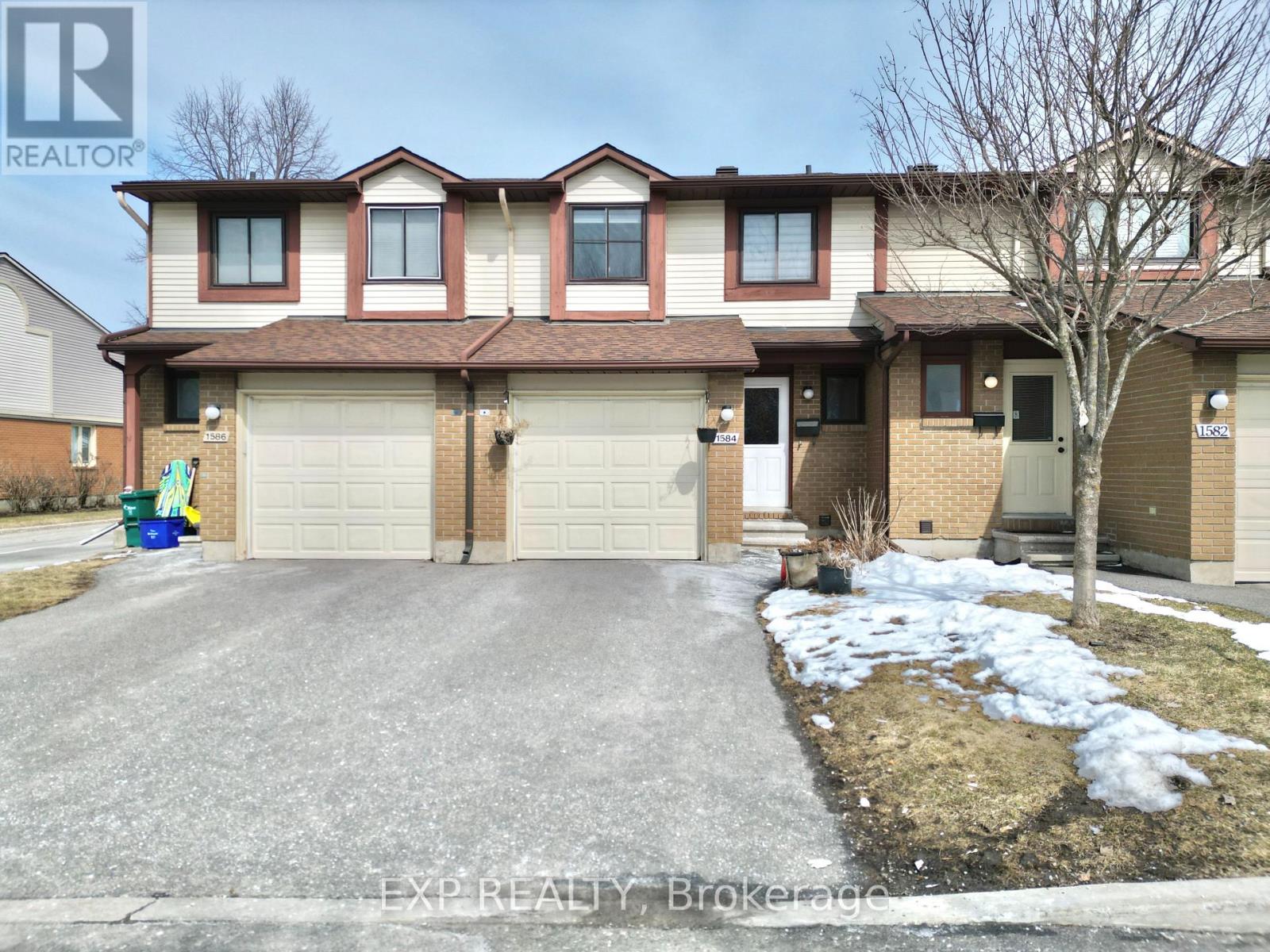 1584 HOSKINS CRESCENT, Ottawa, Ontario