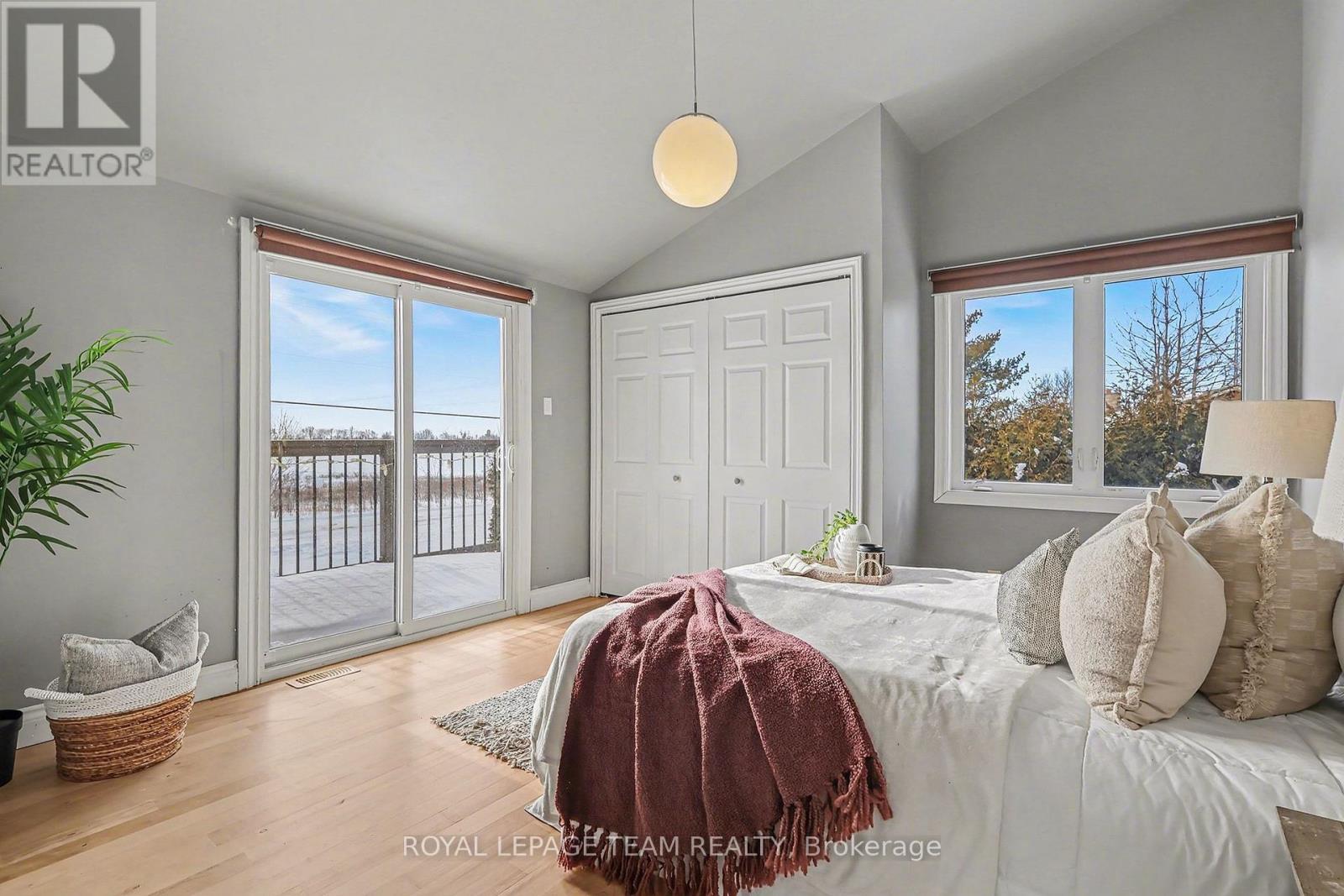 237 Queen West Street, North Dundas, Ontario K0C 1H0 - Photo 17 - X12728702