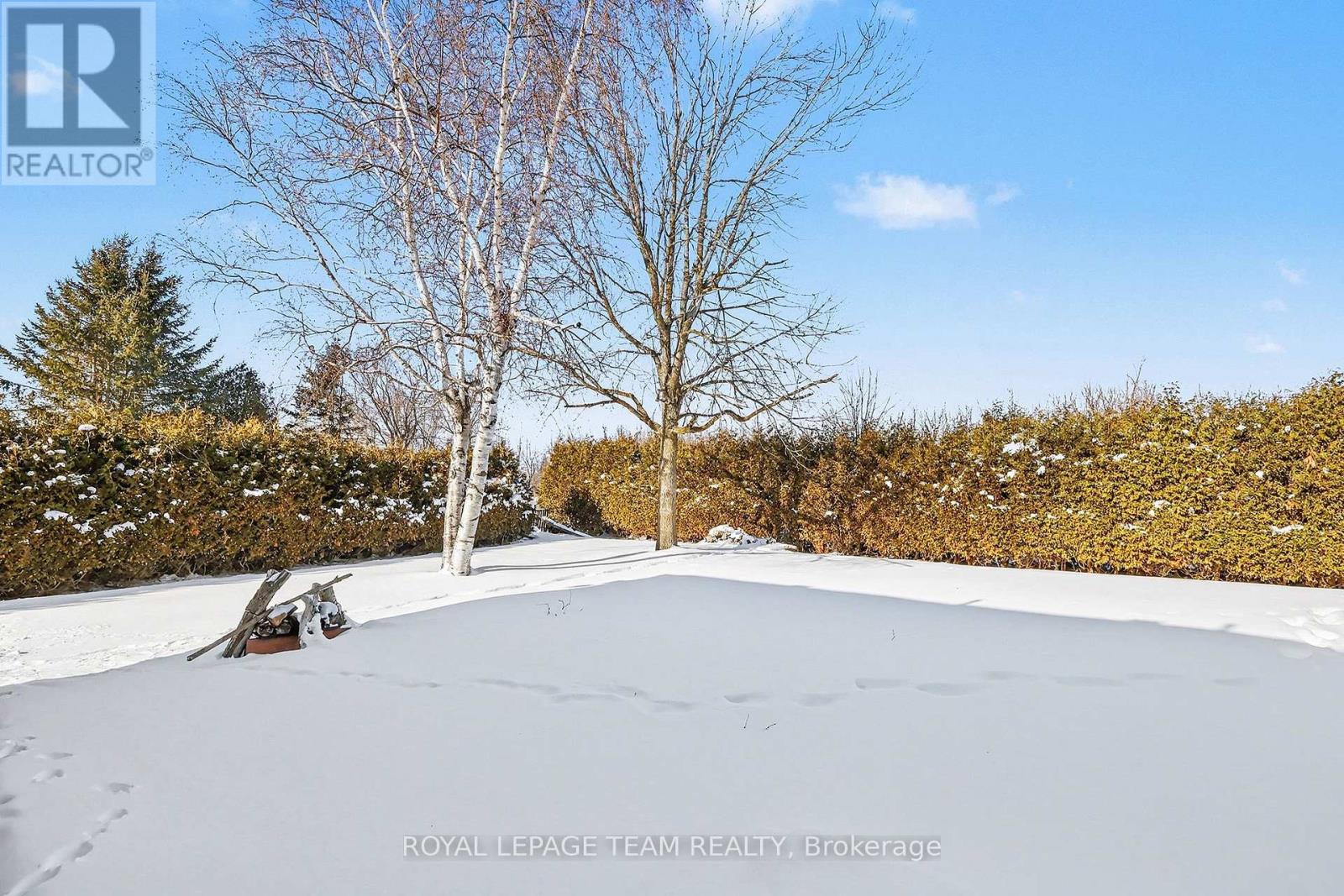 237 Queen West Street, North Dundas, Ontario K0C 1H0 - Photo 29 - X12728702