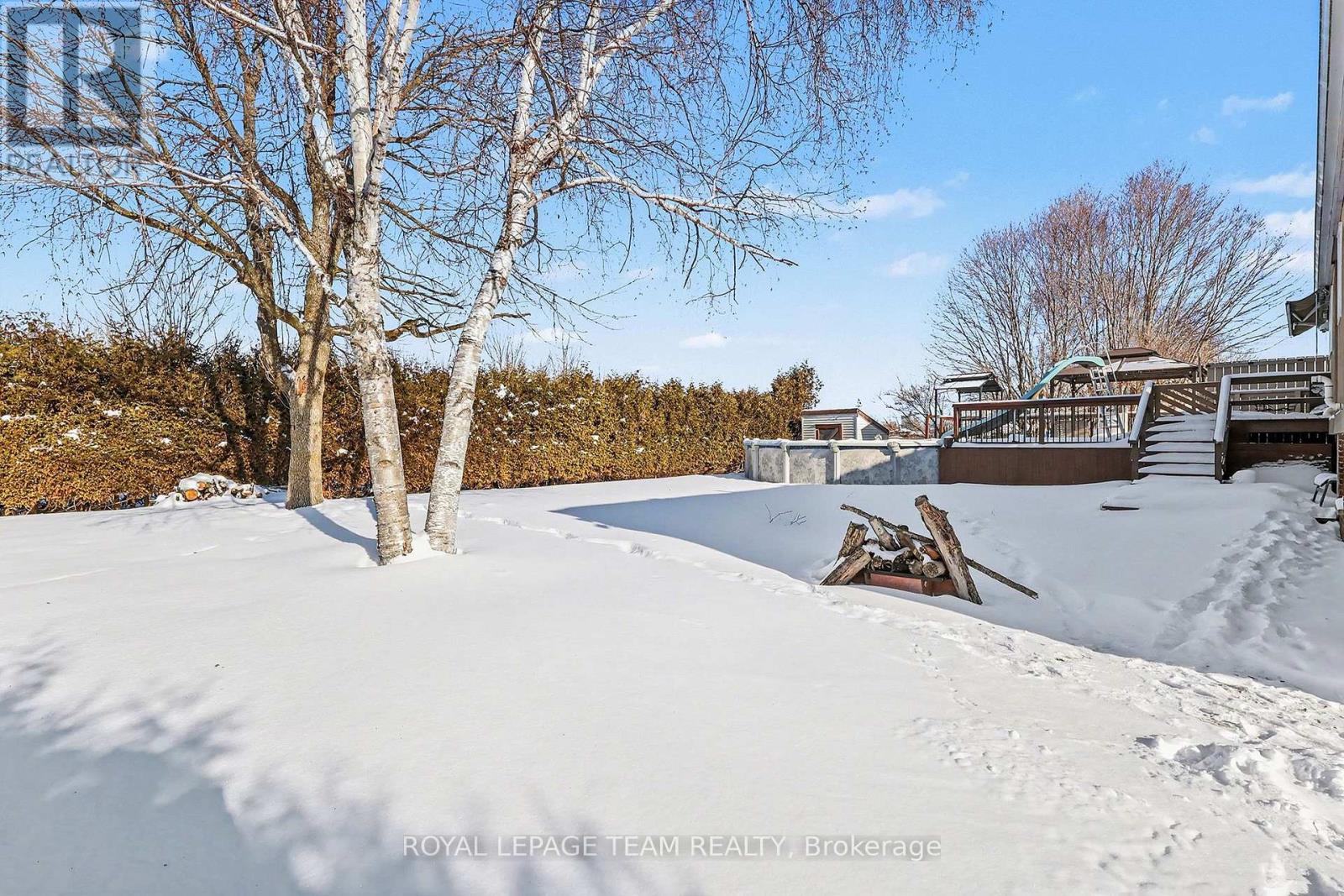 237 Queen West Street, North Dundas, Ontario K0C 1H0 - Photo 30 - X12728702