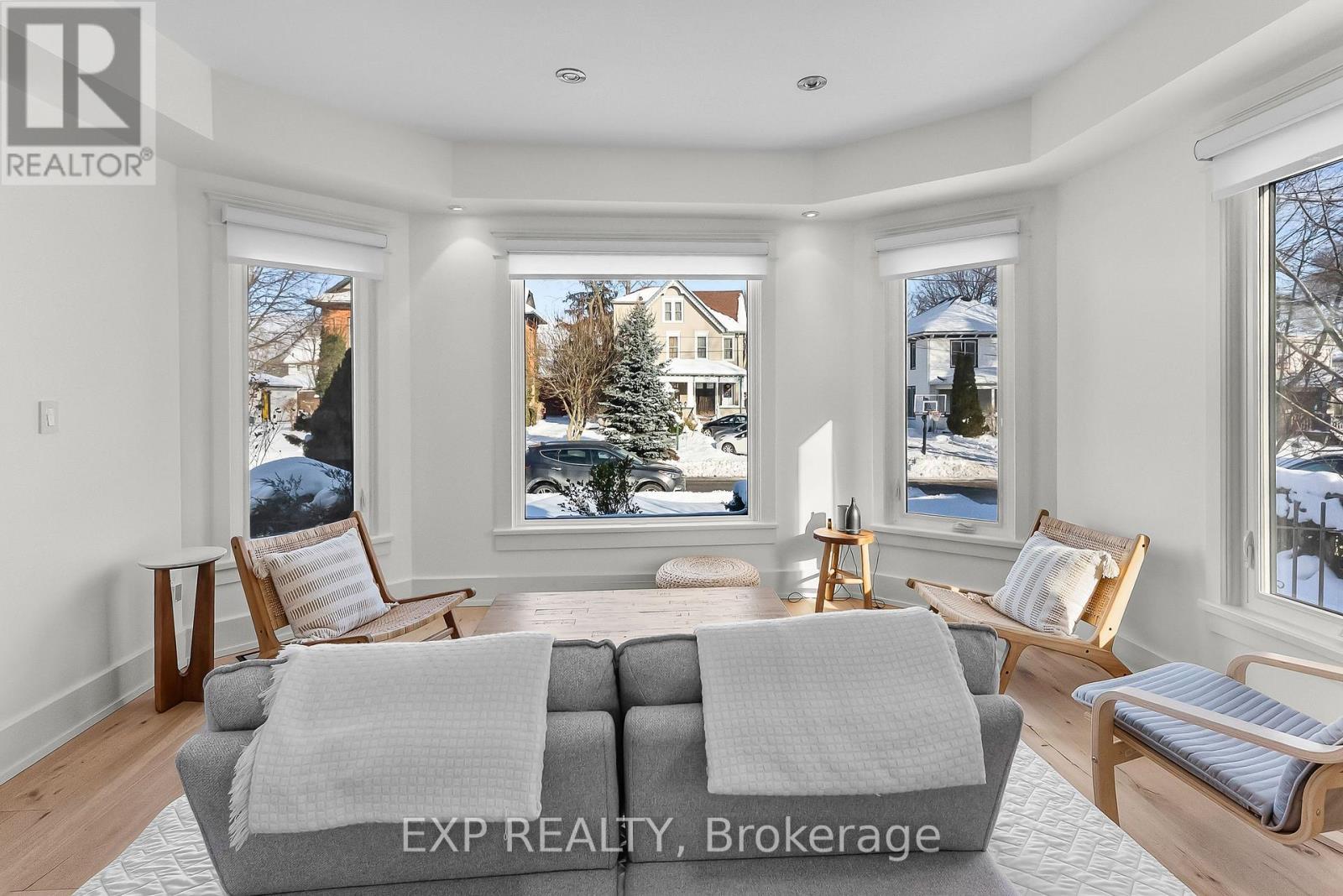 4330 Simcoe Street, Niagara Falls, Ontario  L2E 1T6 - Photo 6 - X12728660