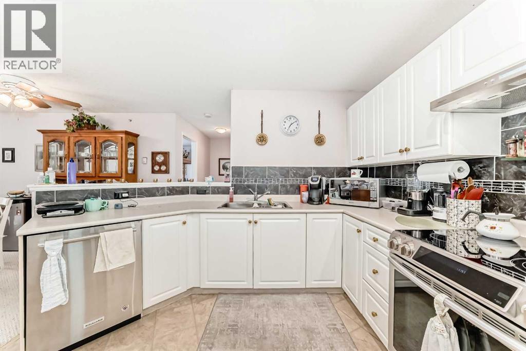 410, 5000 Somervale Court Sw, Calgary, Alberta  T2Y 4M1 - Photo 2 - A2273216