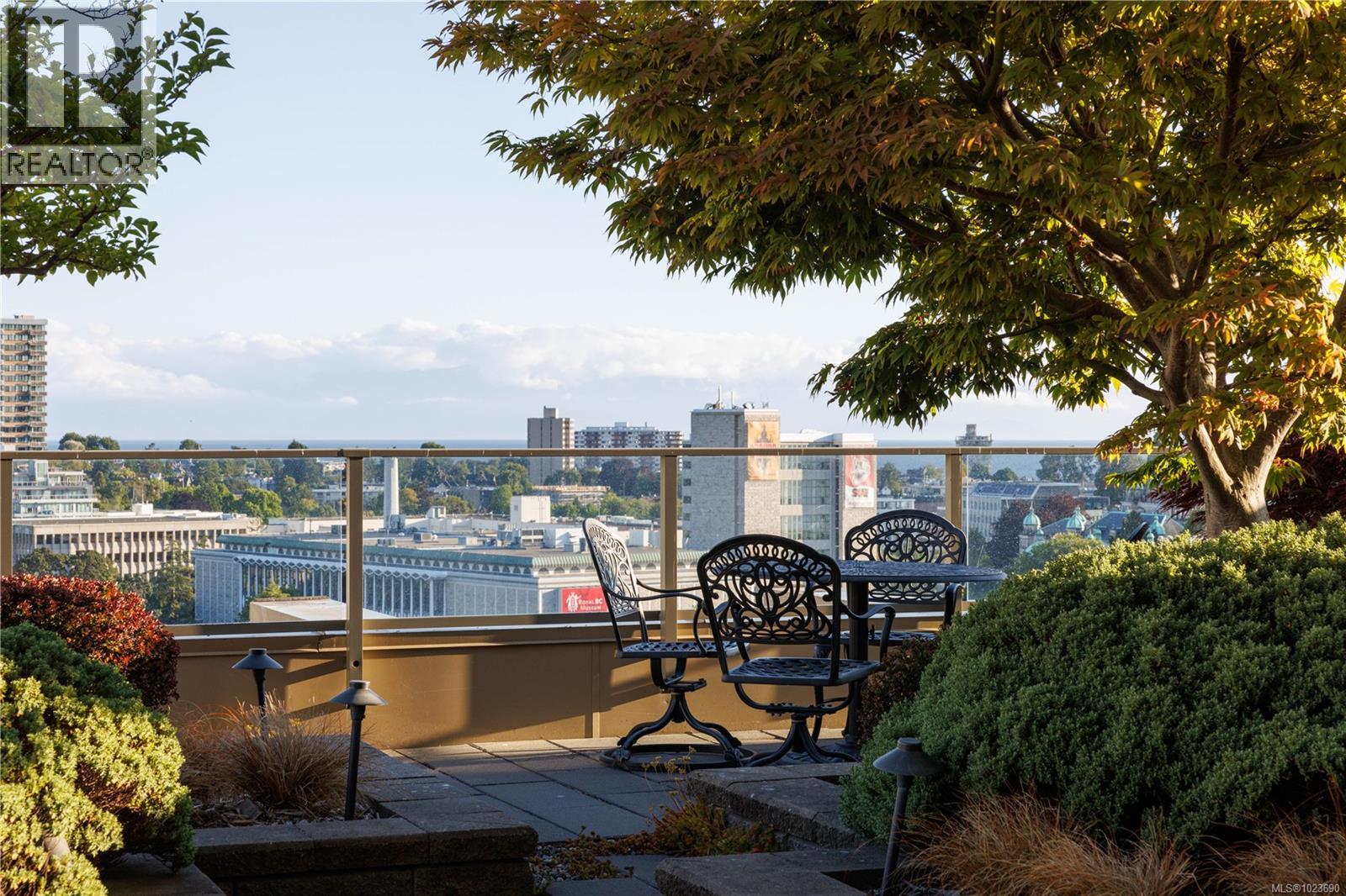 1406 707 Courtney St, Victoria, British Columbia V8W 0A9 - Photo 32 - 1023690