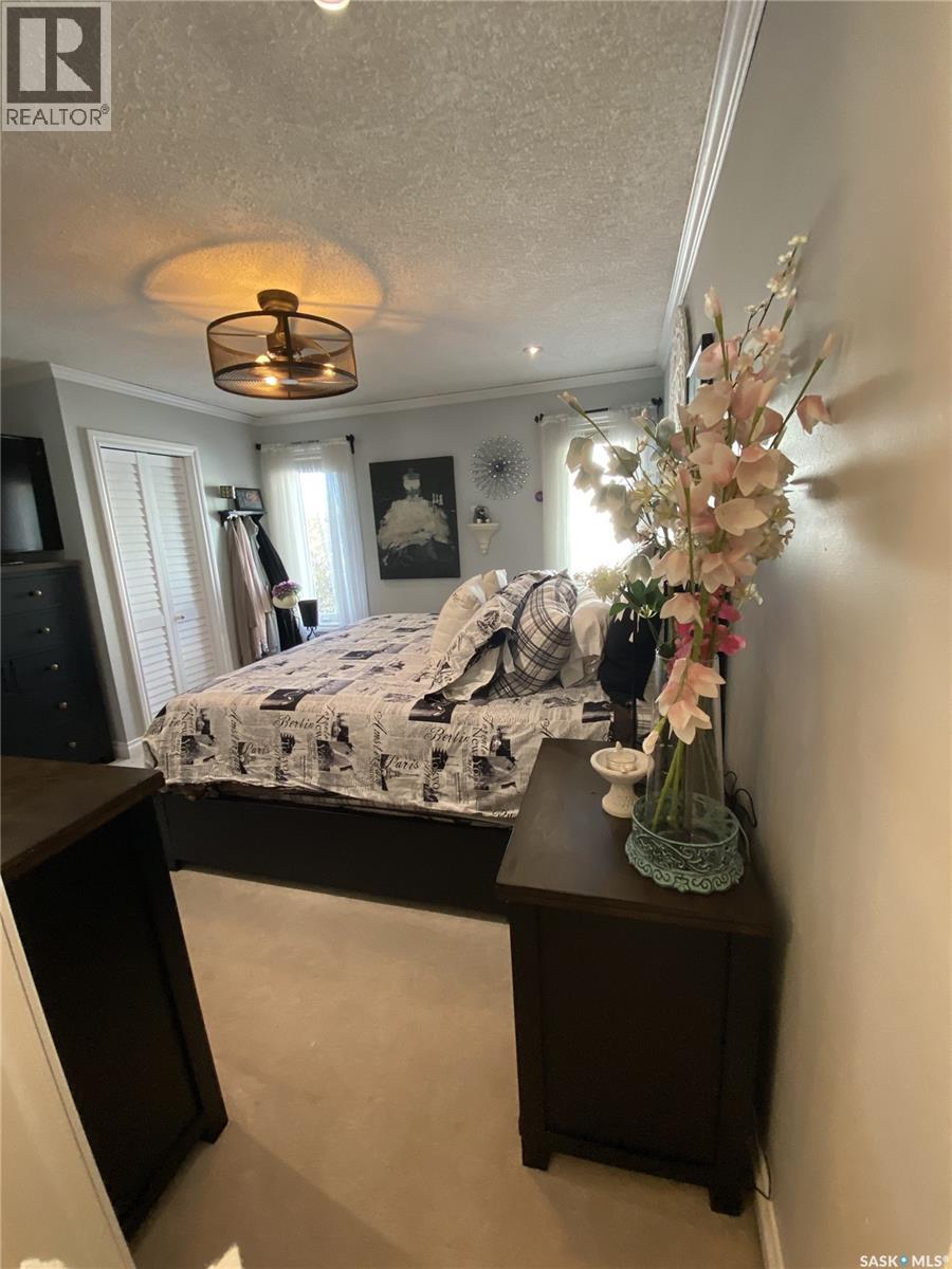 734 Wollaston Court, Saskatoon, Saskatchewan  S7J 4E5 - Photo 18 - SK026385