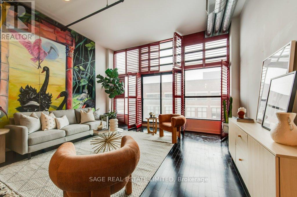 521 - 43 HANNA AVENUE, Toronto, Ontario