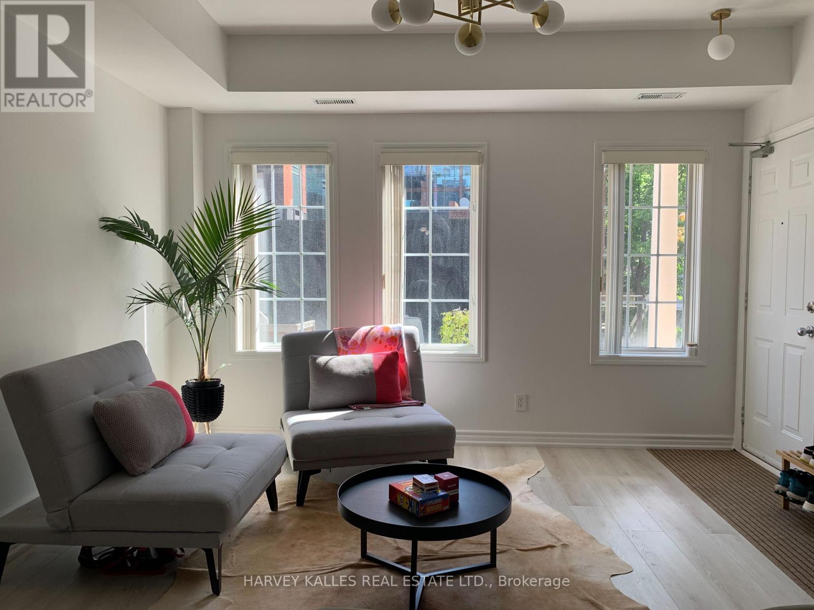 Th42 - 11 Niagara Street, Toronto, Ontario  M5V 3N9 - Photo 2 - C12728720