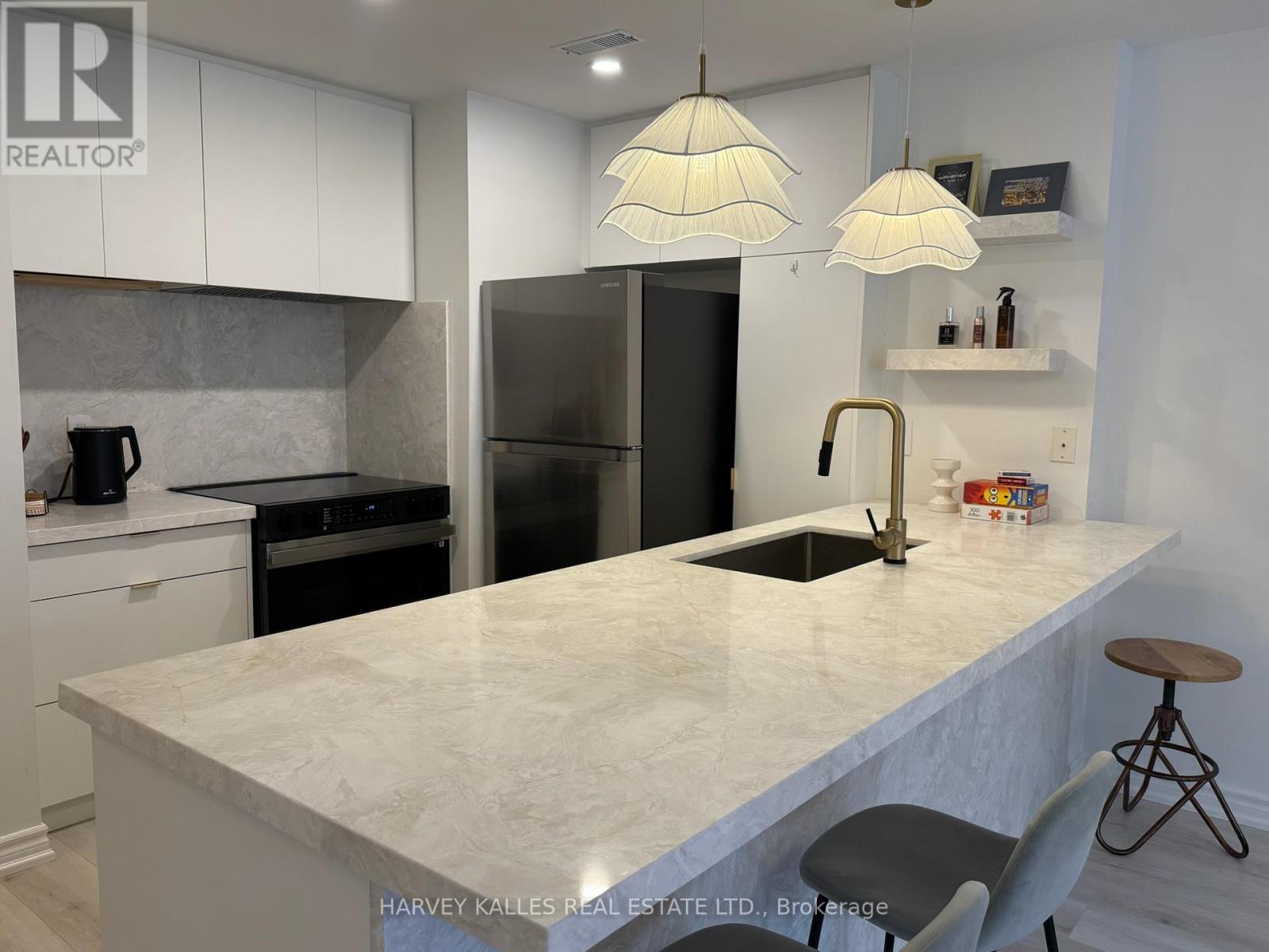 Th42 - 11 Niagara Street, Toronto, Ontario  M5V 3N9 - Photo 8 - C12728720